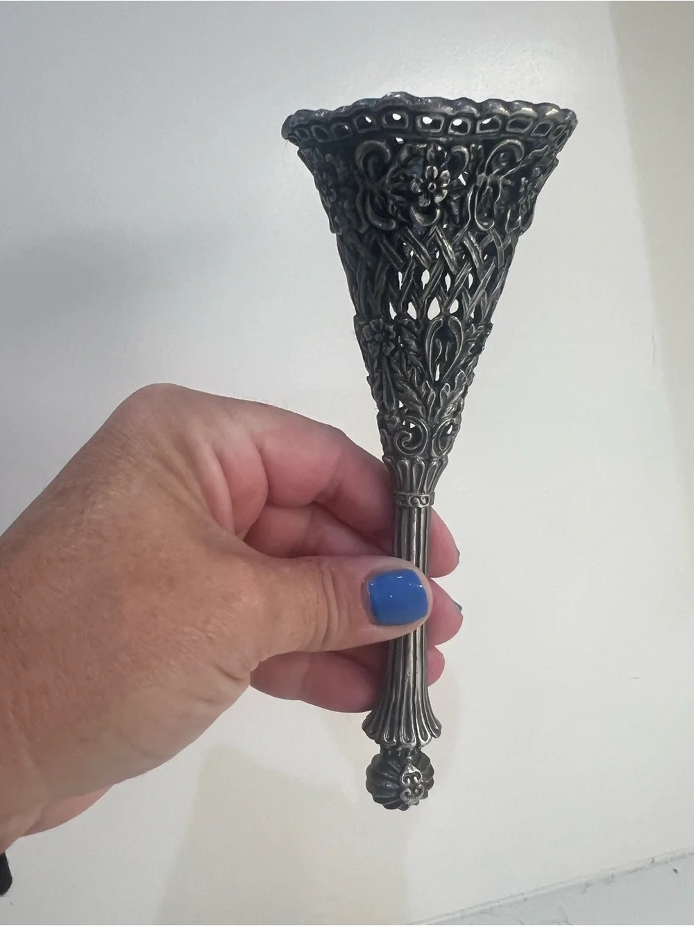 Victorian Tussie Mussie Posy Holder Ornate Metal Floral Bouquet Wedding